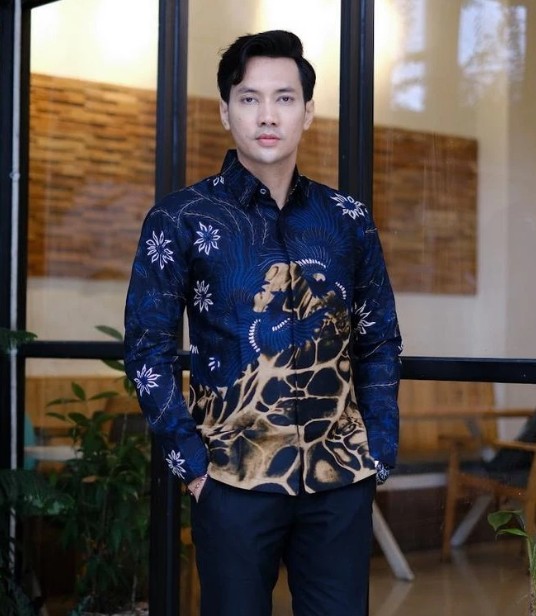 Kemeja Batik marmer solo cocok untuk santai dan elegan